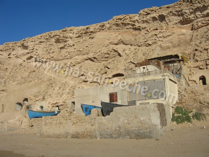 douira ( ï¿½ 49  km au sud d'Agadir)