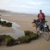 La plage de IGGIN SDIST  5 kilomètres au sud de l'embouchure de l'oued Souss. RAISS. LAJOUDAN SAID