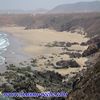 La plage sauvage (en berbère la plage de Tamahroucht)
